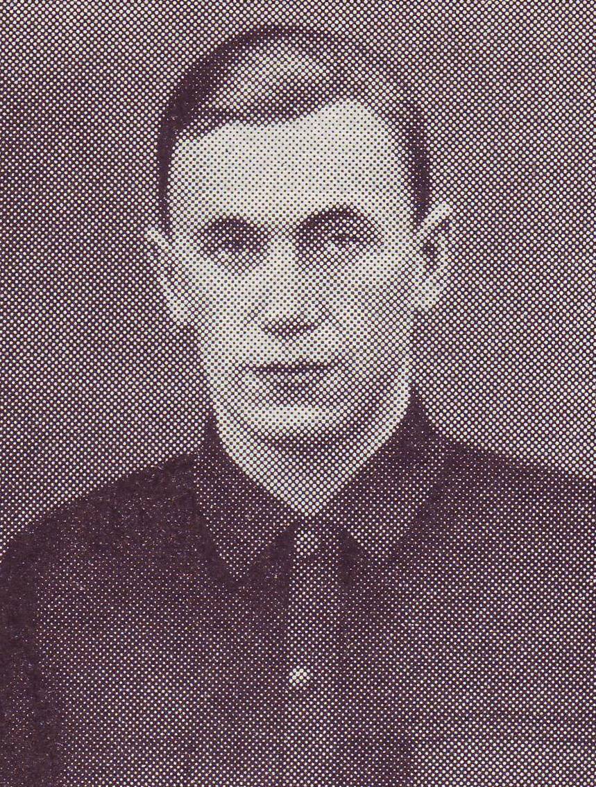 OSTRIAKOV, Nikólai
