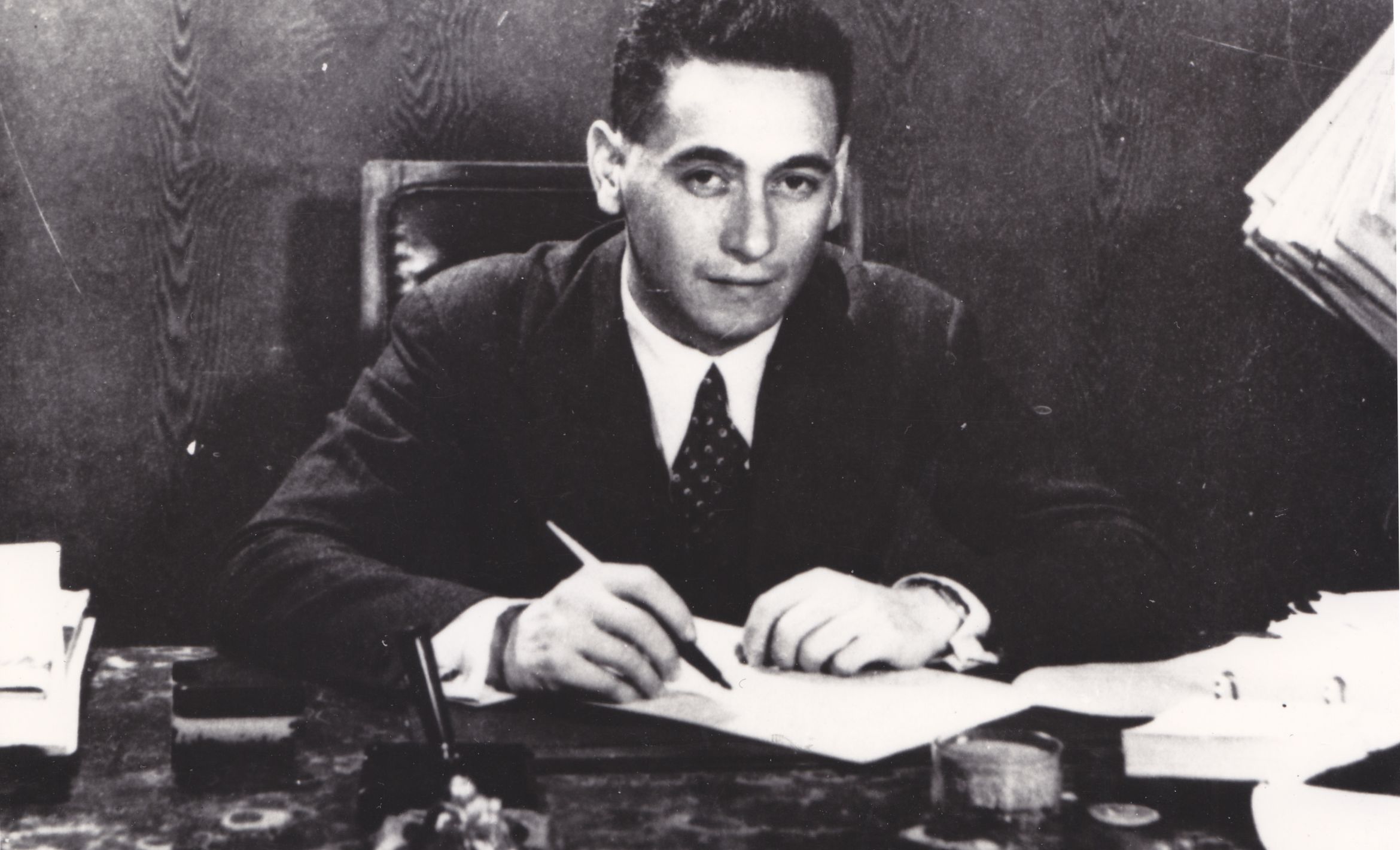Font:Associazione Italiana di Combattenti e Volontari Antifascisti di Spagna (AICVAS); Istituto Nazionale Ferruccio Parri. Data Spanish Civil War : oggi in Spagna domani in Italia : banca dati delle biografie dei volontari italiani antifascisti. BEUX, Renato