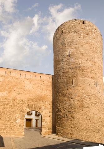 Font: https://turismo.segorbe.es/ca/patrimonio/monumentos/torre-de-la-carcel/ Presó de Sogorb (Castelló)